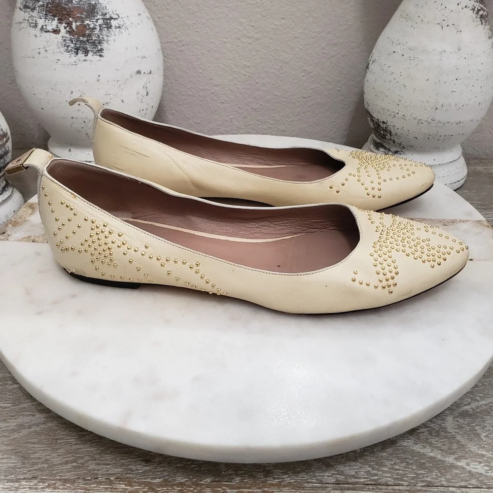 Chloe flat are